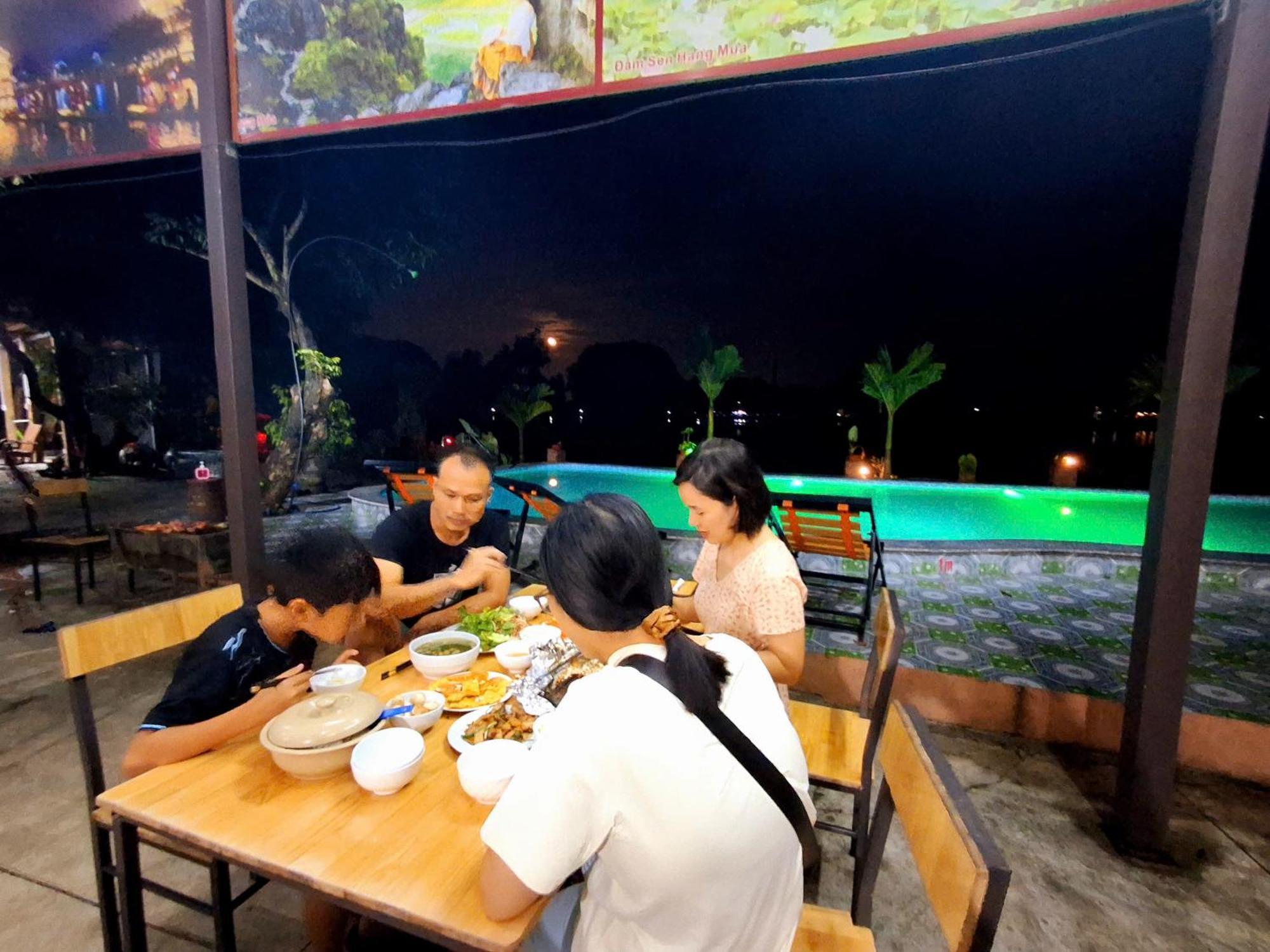 Tam Coc Moutainside Homestay Ніньбінь Екстер'єр фото