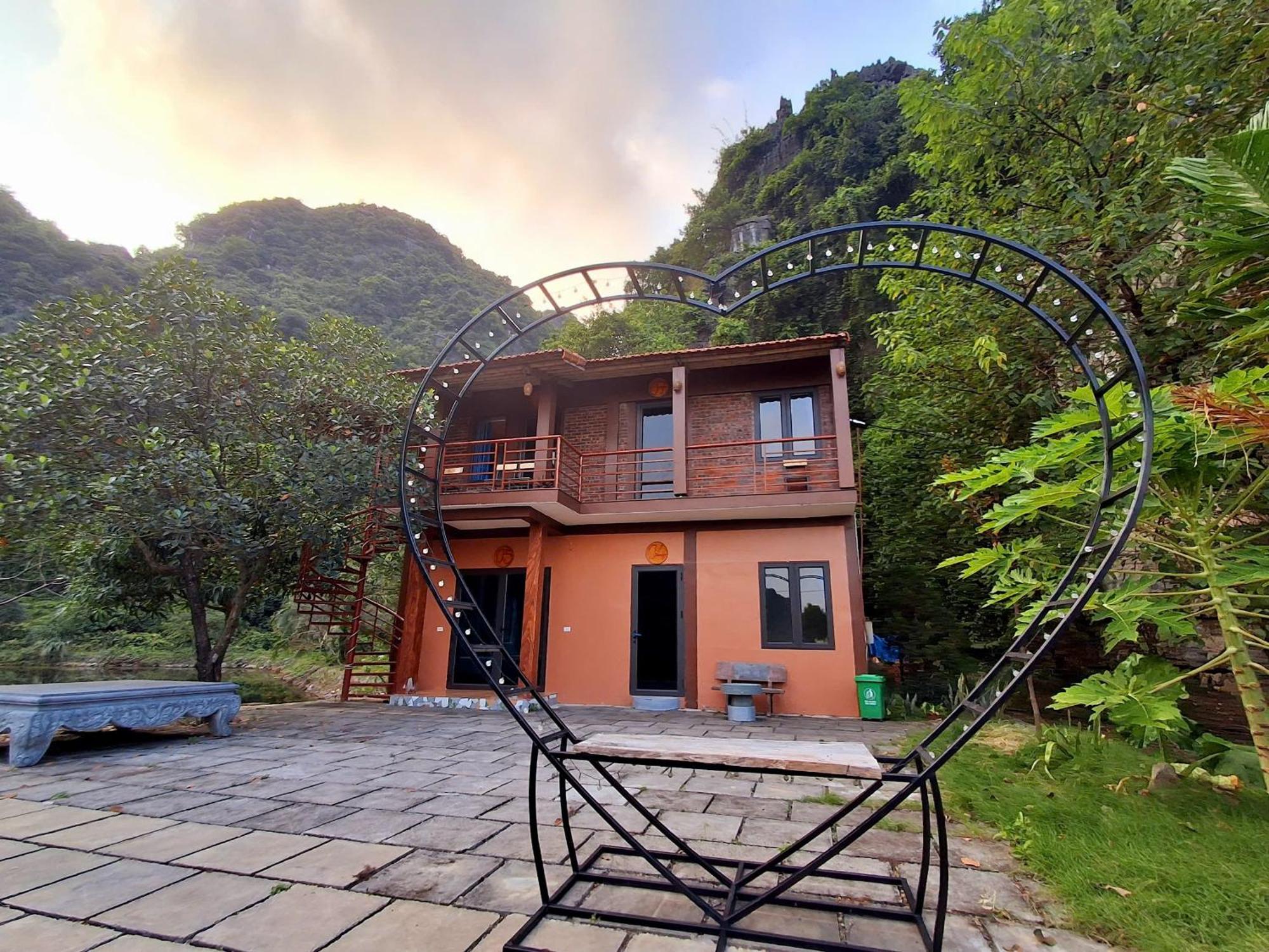 Tam Coc Moutainside Homestay Ніньбінь Екстер'єр фото