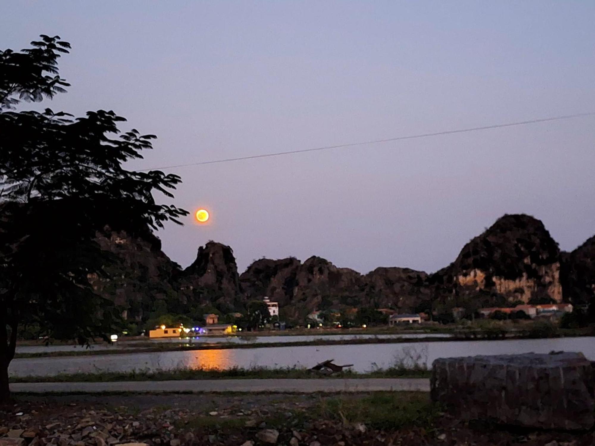 Tam Coc Moutainside Homestay Ніньбінь Екстер'єр фото